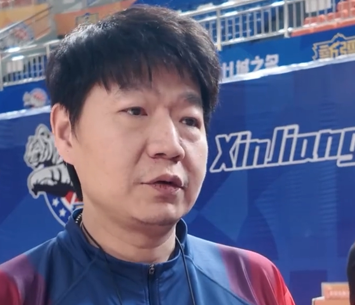 新疆对阵山东迎关键战役 琬斯能否扛起内线重任