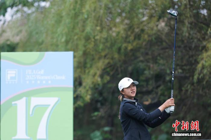 泰国选手强势领跑FILA GOLF女子菁英赛首轮 素帕玛