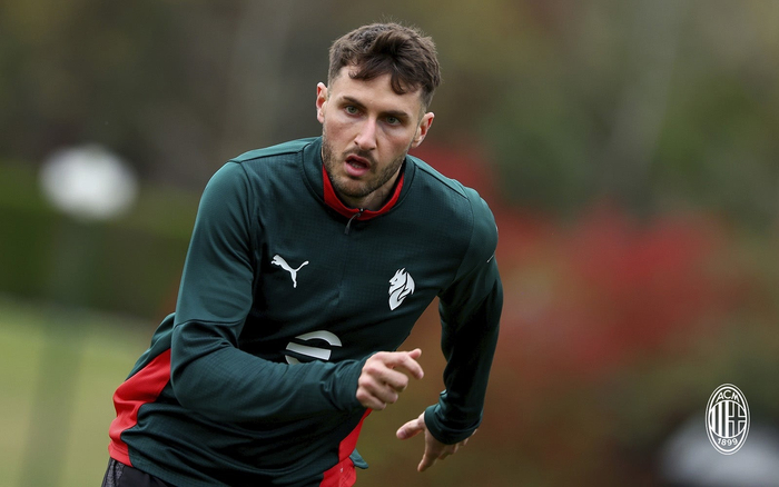 奇克持续参与米兰合练备战新赛季