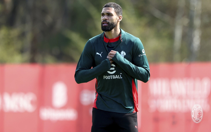 奇克持续参与米兰合练备战新赛季