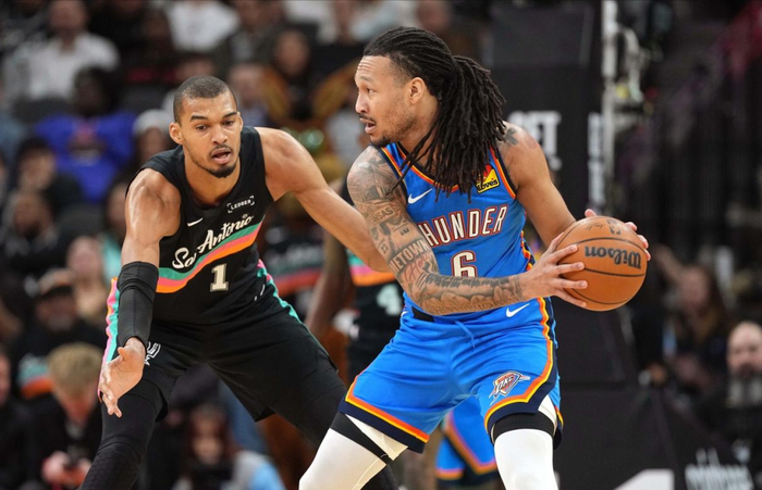 东部前十分两梯队博弈 西部三档争夺季后赛席位