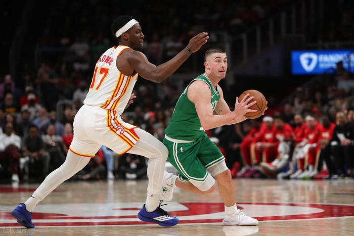 老鹰13连胜锁定季后赛席位 凯尔特人战术性让球