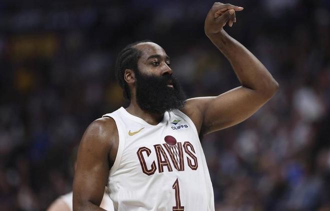 快船队无缘季后赛终结赛季 哈登转会骑士开启新