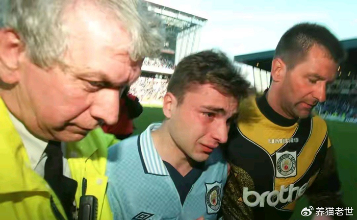 英超豪门降级史：热刺悬在悬崖边缘