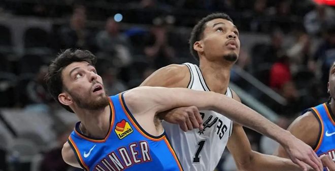 雷霆马刺争夺西部前两名，3-6名大乱战成最大悬